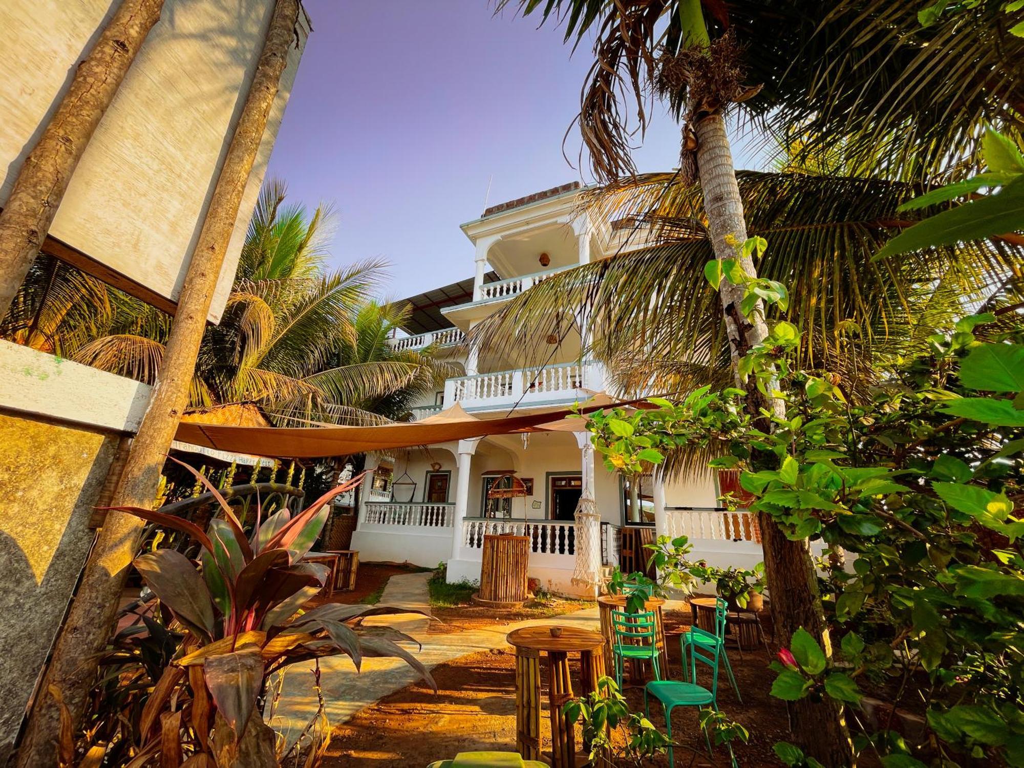 Tranquilo Arambol Hostel Exterior photo